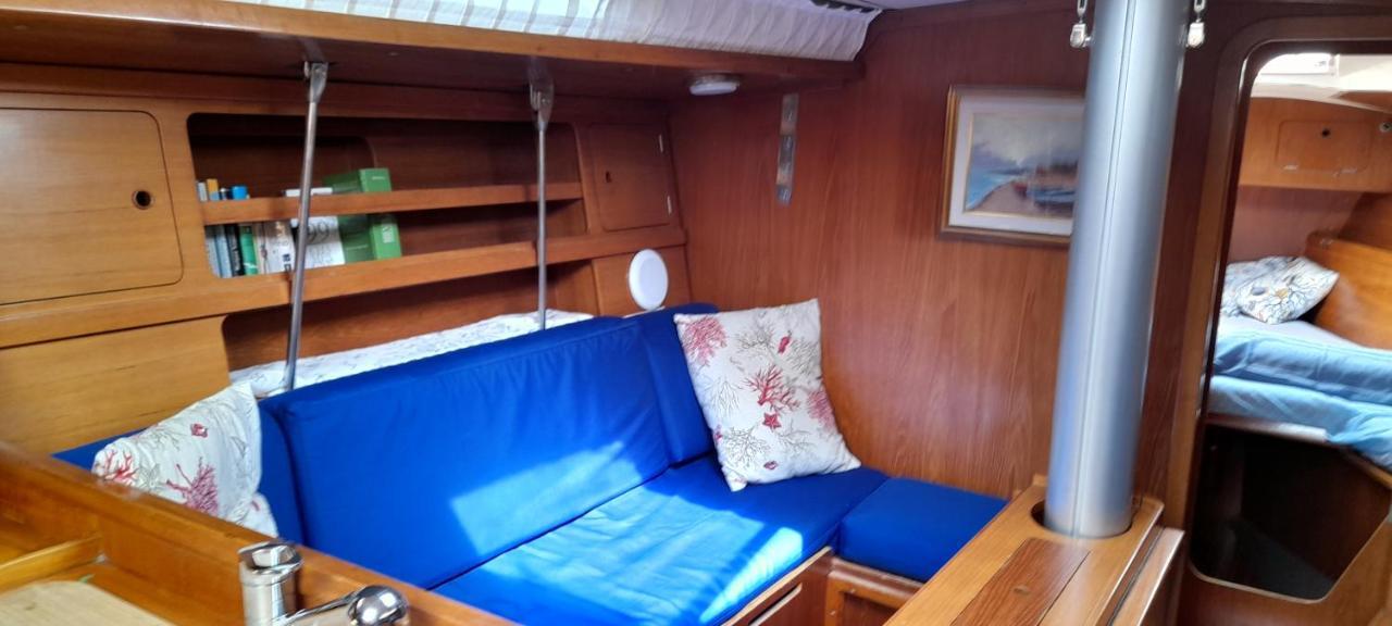 Bed And Boat Holiday Hotel Специя Екстериор снимка